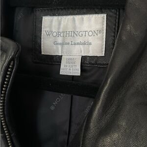 Vintage Women’s Leather Jacket